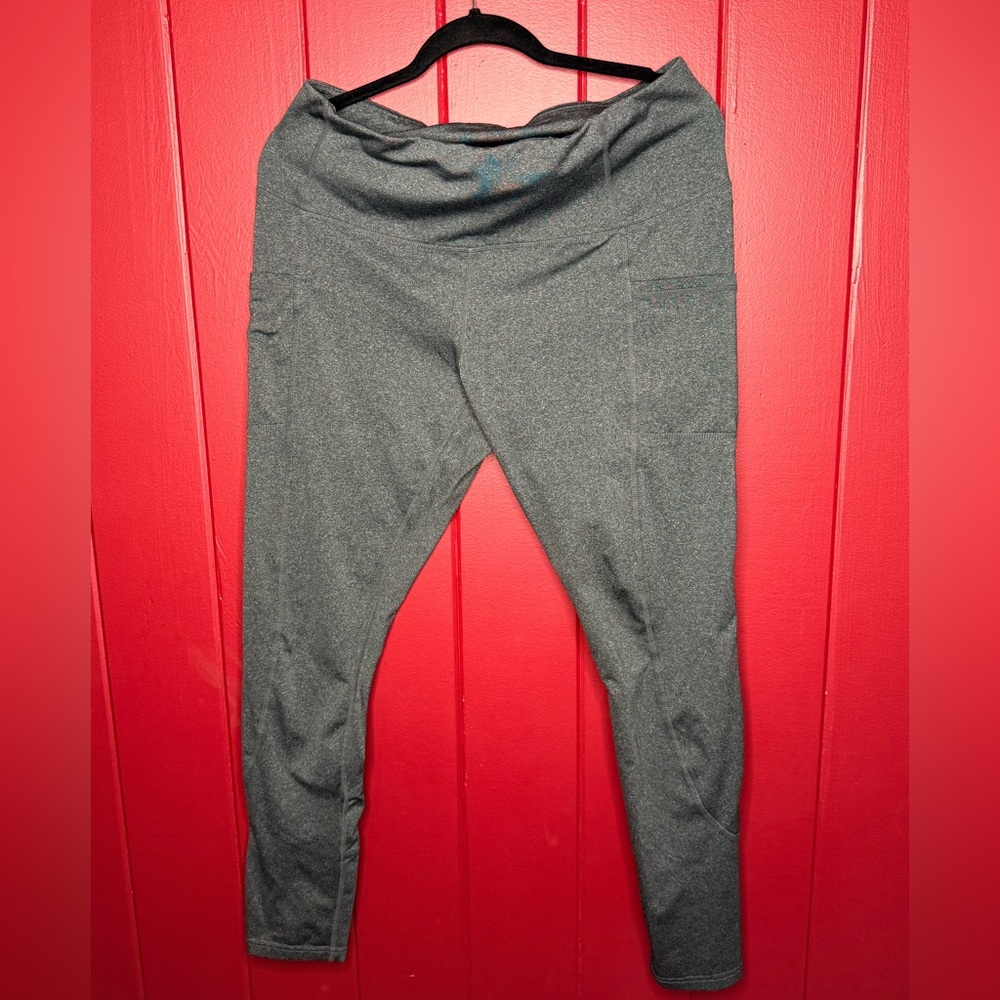 R. Sofia Active Gray High-Rise Leggings with Pockets (XL) - Picture 2 of 4